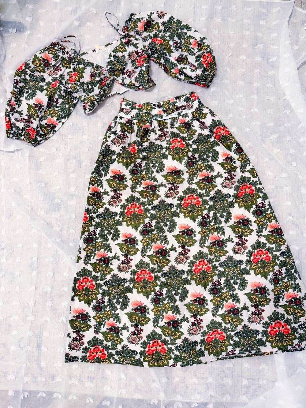 New! 2pc set gorgeous dress Anthropologie Floral Maxi Skirt Size S (stretch)